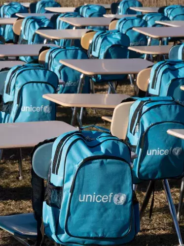 © UNICEF/UN0423936/Sokol