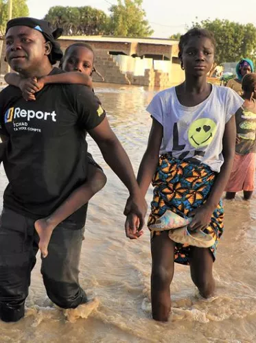 © UNICEF/Aldjim Banyo The rivers Chari and Logone overflow in N'Djamena, after the heaviest rainy season in Chad in thirty years